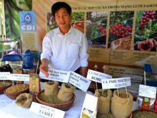 dak-lak-san-xuat-ca-phe-chuan-fair-trade-khong-lo-bi-ep-gia
